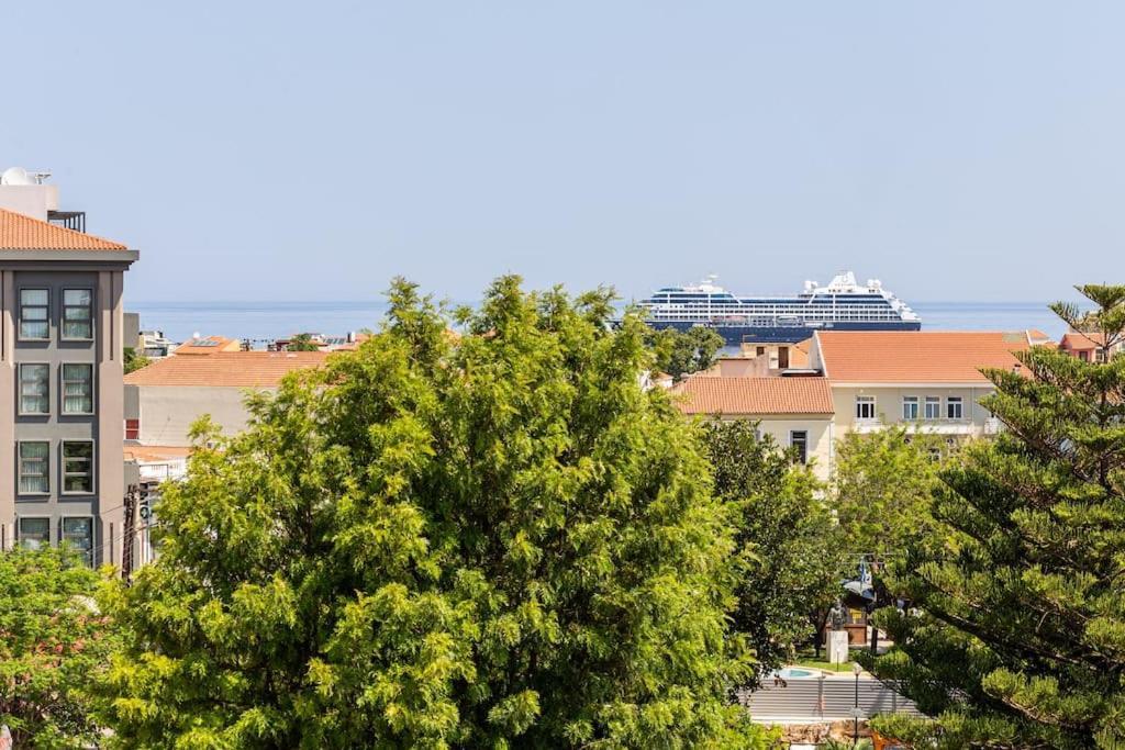 Plaza In Center Chania 4th Floor Appartement *